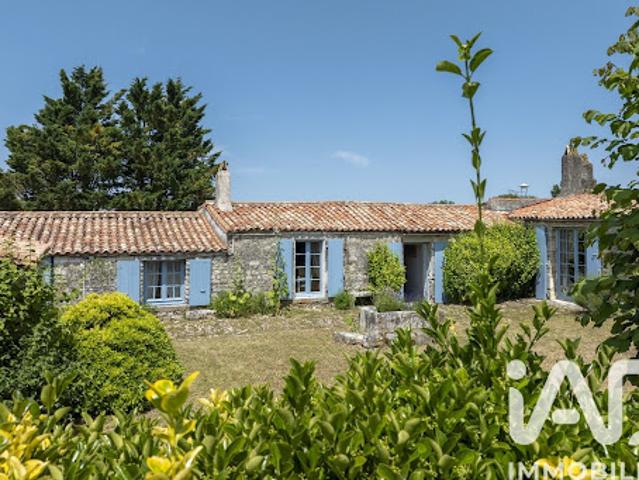 Vente Maison 12 pièces 250 m2 La Flotte