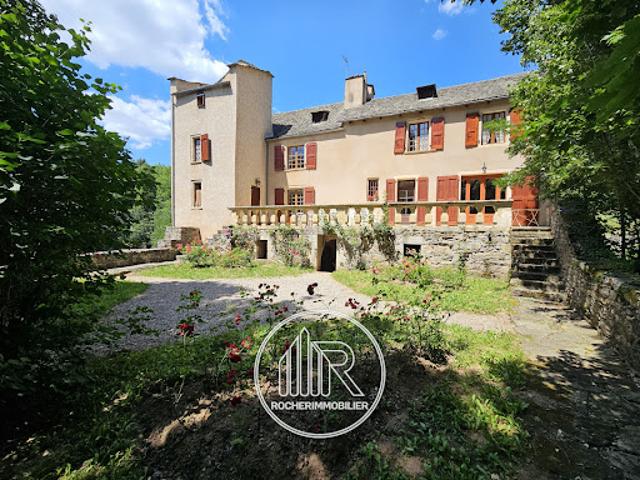 Vente Maison 12 pièces 250 m2 Marvejols