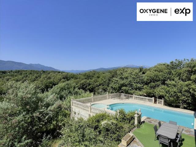 Vente Maison 12 pièces 250 m2 Ceret