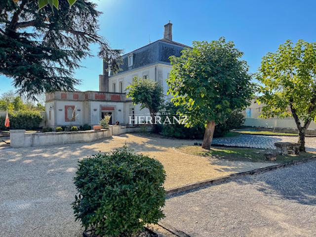 Vente Maison 12 pièces 260 m2 Libourne