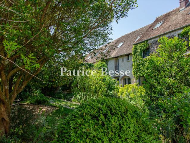 Vente Maison 12 pièces 260 m2 Montchauvet