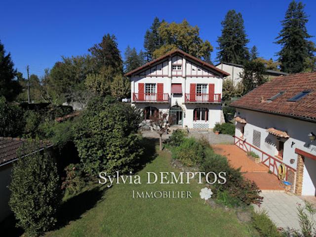 Vente Maison 12 pièces 273 m2 Salies de bearn