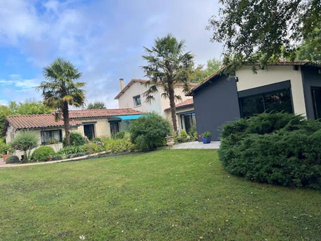 Vente Maison 12 pièces 270 m2 Auge