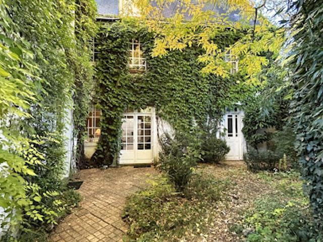 Vente Maison 12 pièces 270 m2 Saint Calais
