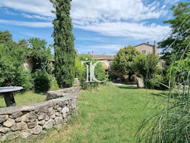 Vente Maison 12 pièces 270 m2 Saint Paul le Jeune