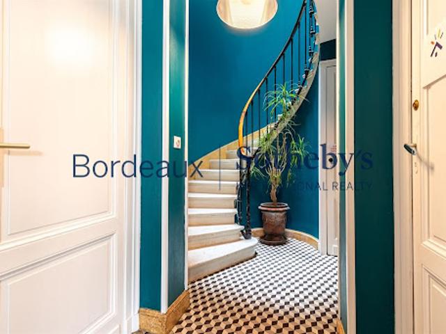 Vente Maison 12 pièces 280 m2 Bordeaux