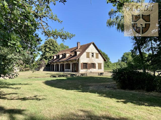 Vente Maison 12 pièces 290 m2 Savigny sur Braye