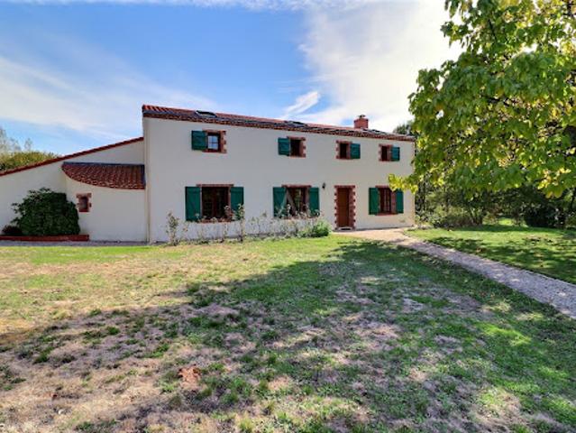 Vente Maison 12 pièces 205 m2 Vallet