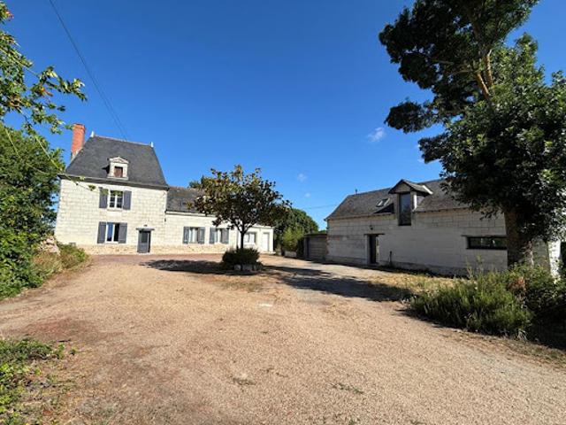 Vente Maison 12 pièces 215 m2 Les Rosiers sur Loire