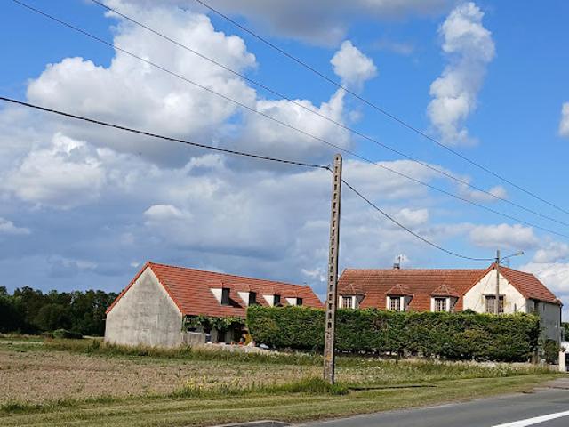 Vente Maison 12 pièces 220 m2 Laon
