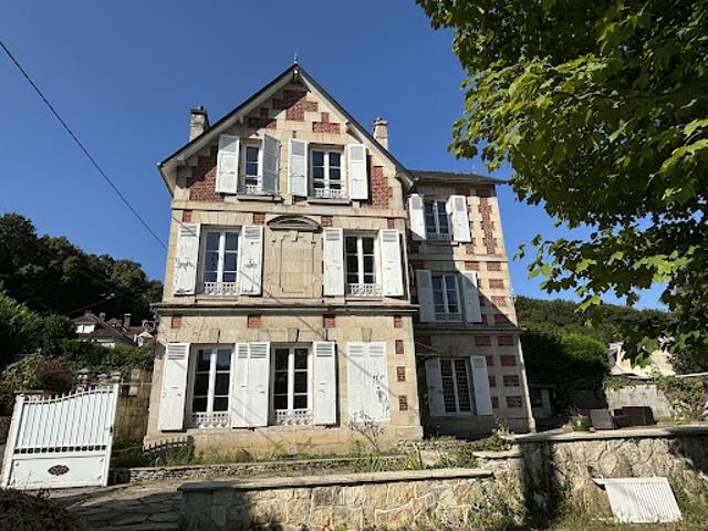 Vente Maison 12 pièces 220 m2 Pierrefonds