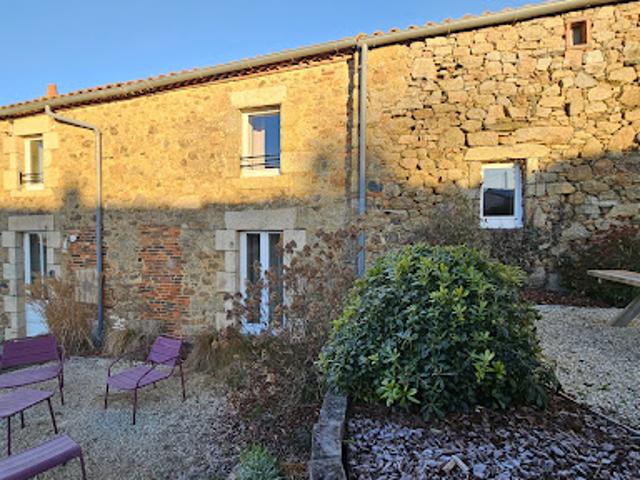 Vente Maison 7 pièces 165.46 m2 Les Herbiers