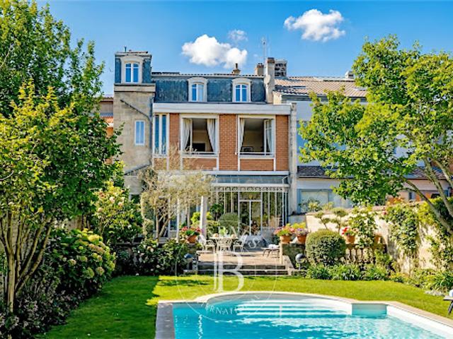 Vente Maison 12 pièces 346 m2 Bordeaux
