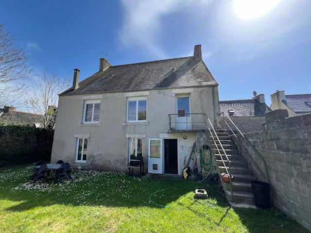 Vente Maison 12 pièces 346 m2 Plozévet
