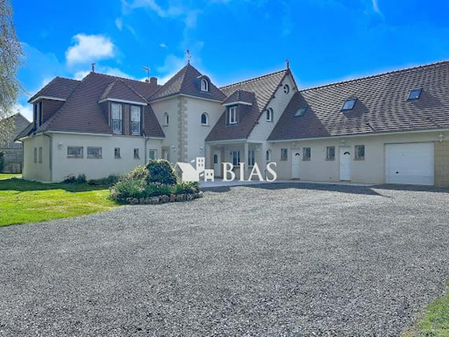 Vente Maison 12 pièces 348.78 m2 Bernay