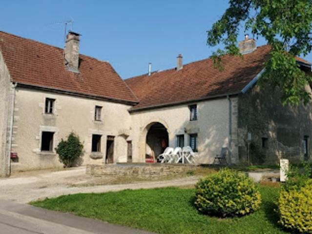 Vente Maison 12 pièces 350 m2 Jussey