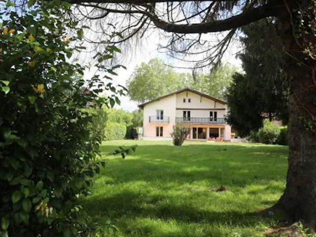 Vente Maison 12 pièces 356 m2 Peyrehorade