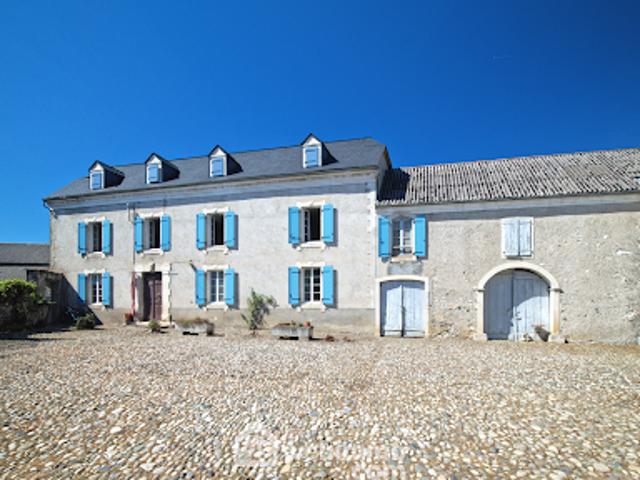 Vente Maison 12 pièces 360 m2 Arros de Nay
