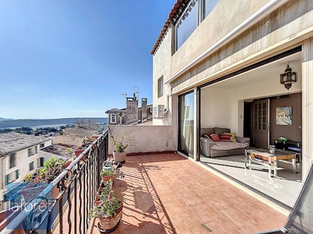 Vente Maison 12 pièces 360 m2 Eguilles