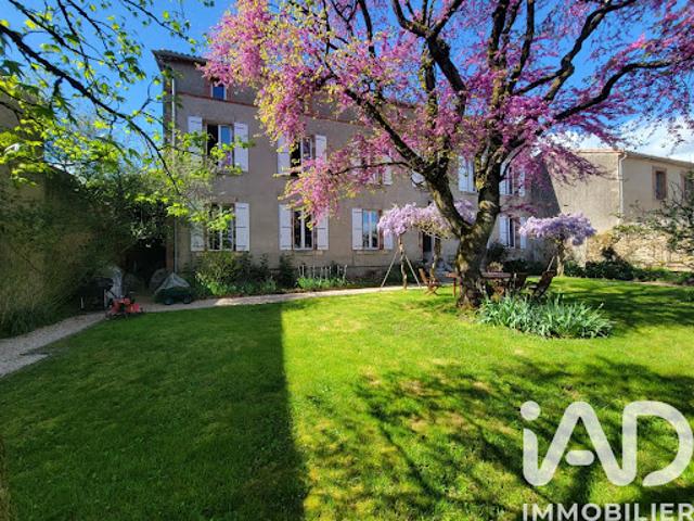 Vente Maison 12 pièces 366 m2 Pouzauges