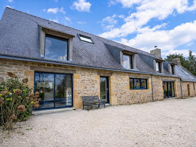 Vente Maison 12 pièces 377 m2 Kervignac