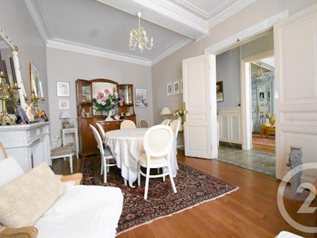 Vente Maison 12 pièces 375 m2 Vichy