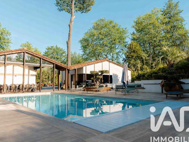 Vente Maison 12 pièces 395 m2 Cestas