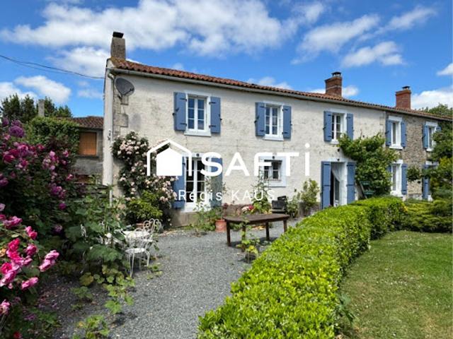 Vente Maison 12 pièces 300 m2 Saint valerien