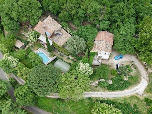 Vente Maison 12 pièces 305 m2 Lavalette