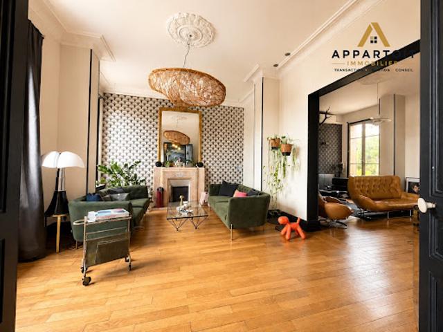 Vente Maison 12 pièces 310 m2 Bellerive sur Allier