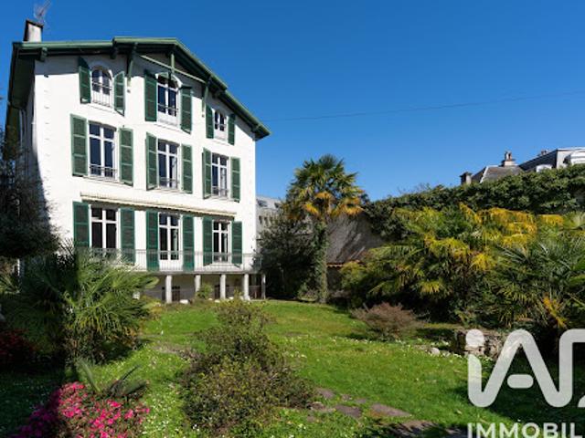 Vente Maison 12 pièces 317 m2 Pau