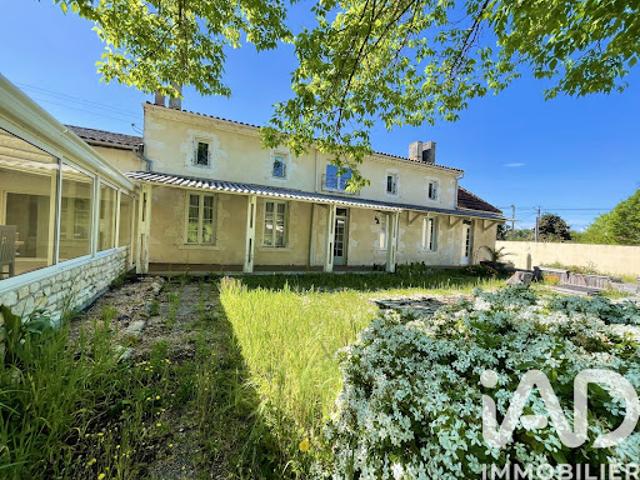 Vente Maison 12 pièces 325 m2 Civrac en Médoc