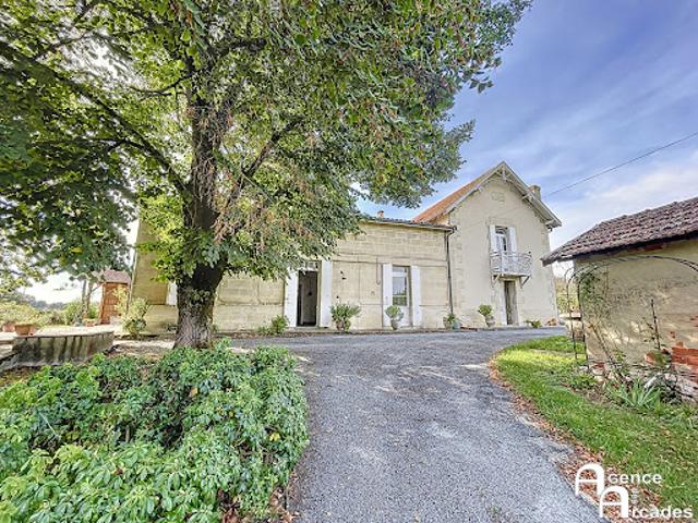 Vente Maison 12 pièces 332 m2 Pompignac