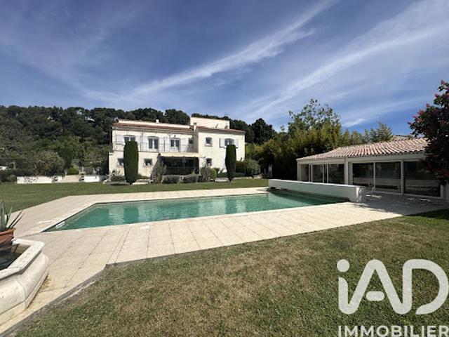 Vente Maison 12 pièces 350 m2 Saint Victoret