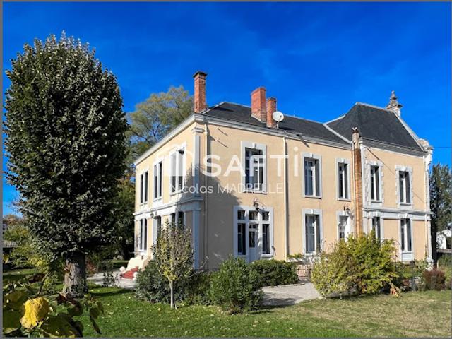 Vente Maison 12 pièces 450 m2 Casteljaloux