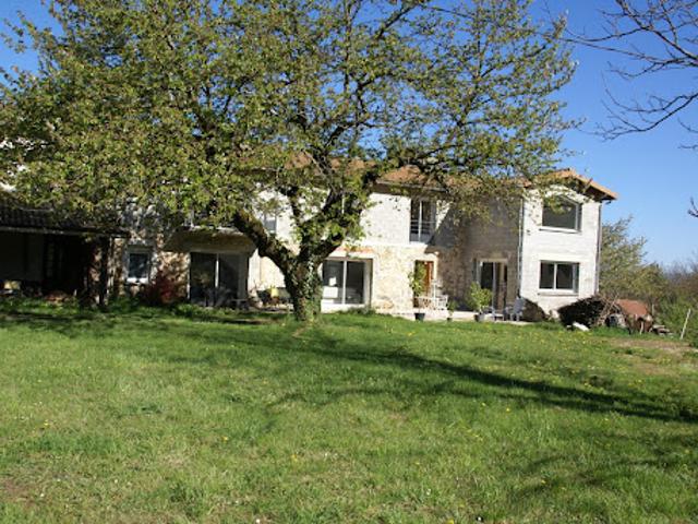 Vente Maison 12 pièces 450 m2 Hostun