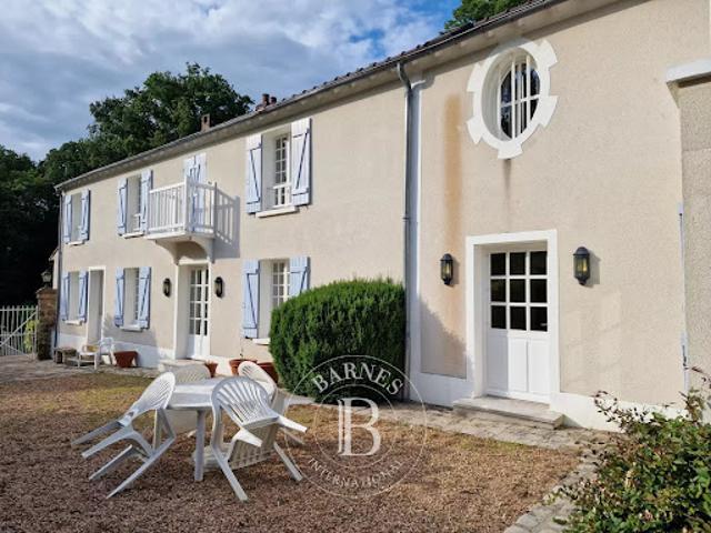 Vente Maison 12 pièces 462 m2 Milon la Chapelle