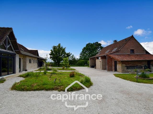 Vente Maison 12 pièces 470 m2 Montcony