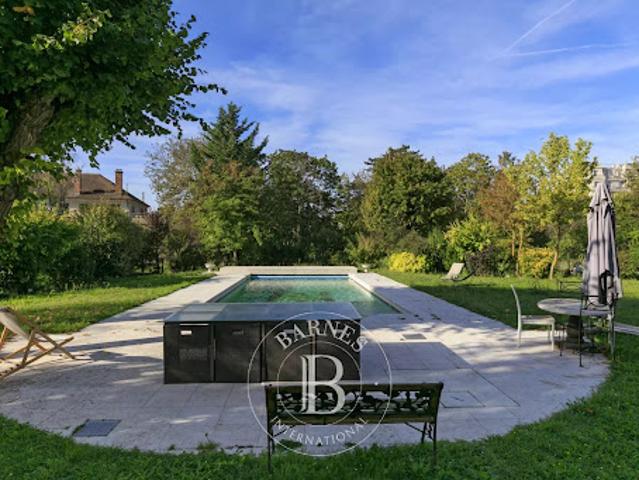 Vente Maison 11 pièces 460 m2 Le Vésinet