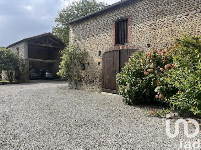 Vente Maison 12 pièces 410 m2 Vic en Bigorre