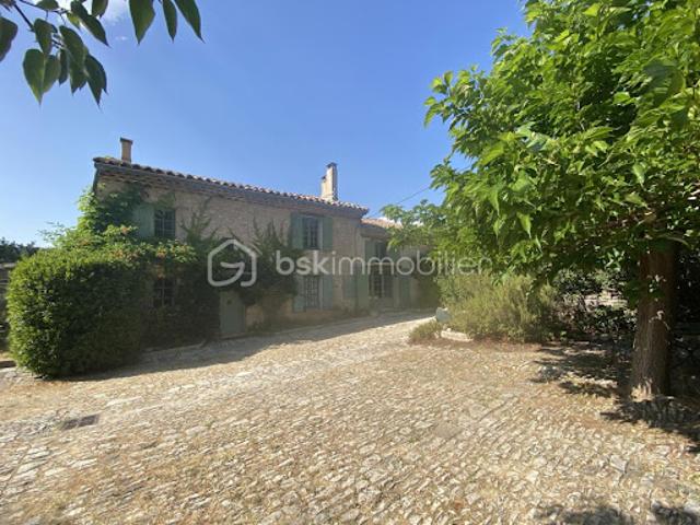 Vente Maison 12 pièces 427 m2 Apt