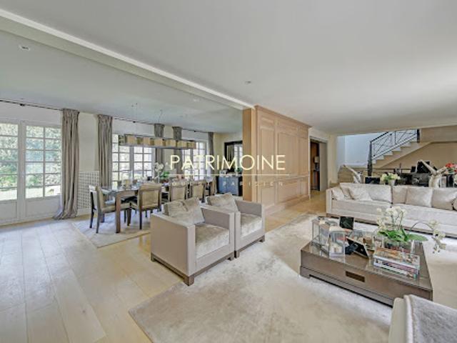 Vente Maison 12 pièces 680 m2 Rueil Malmaison