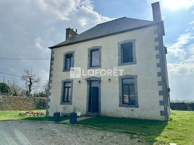 Vente maison 13 pièces Camlez 22