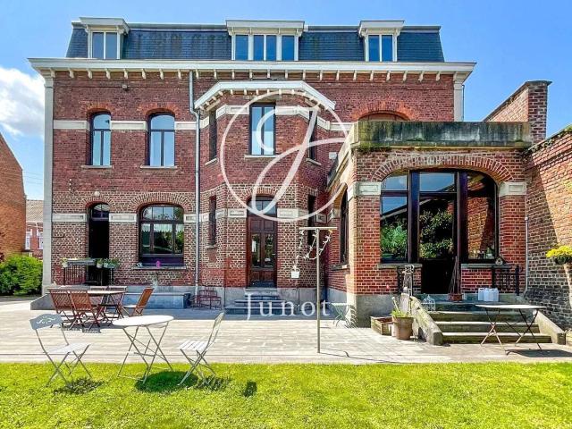 Vente maison 13 pièces Deûlémont 59
