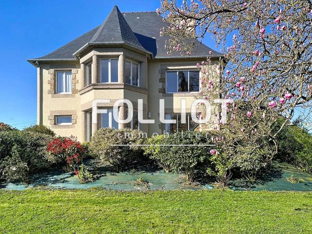 Vente maison 13 pièces Fougères 35