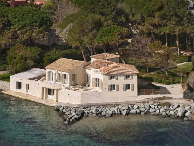 Vente maison 13 pièces Grimaud 83