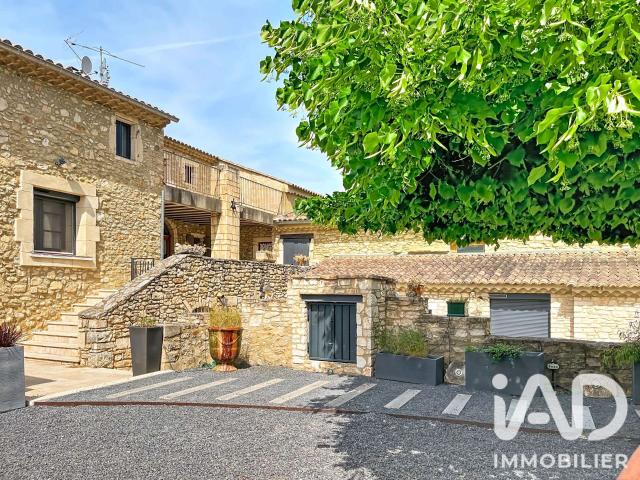 Vente maison 13 pièces Saint Paulet de Caisson 30