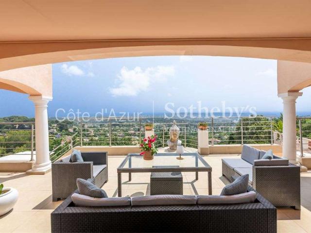 Vente maison 13 pièces Vallauris 06