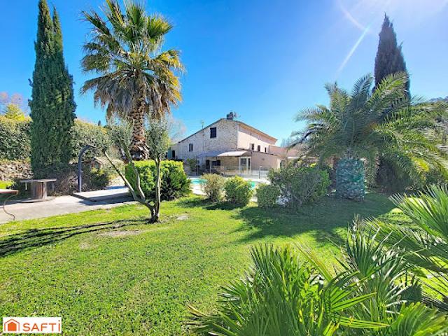 Vente Maison 13 pièces 262 m2 Le Castellet