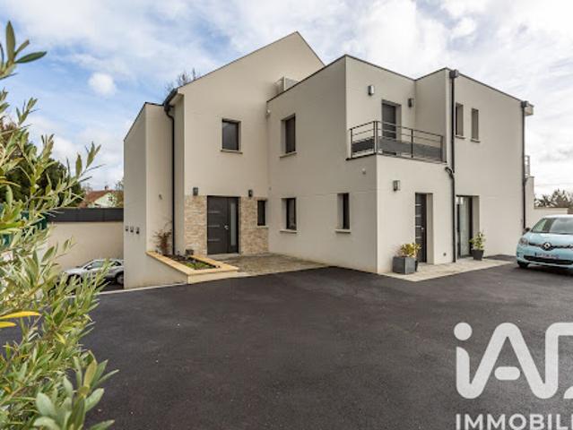 Vente Maison 13 pièces 267 m2 Soisy sur Seine